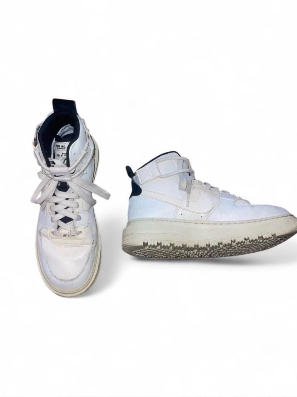 Nike White and Navy Women’s High-Top Sneakers